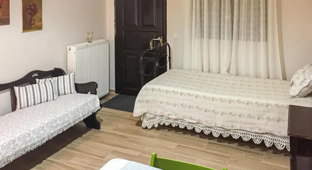 Stunning Home in Leventoxori, Ilias With Wifi and 1 Bedrooms, Prenota Hotel Pyrgos Elide