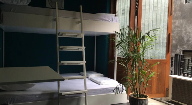 Ten Ten Hostel