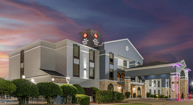 BEST WESTERN PLUS McKinney Inn & Suites