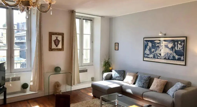 Bordorent Apartment, Забронировать Апартаменты/квартира Апартаменты Бордо, рядом с Церковь Нотр-Дам, Апартаменты/квартира
