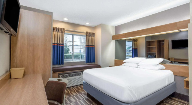 Номер Deluxe Microtel Inn & Suites by Wyndham Matthews/Charlotte