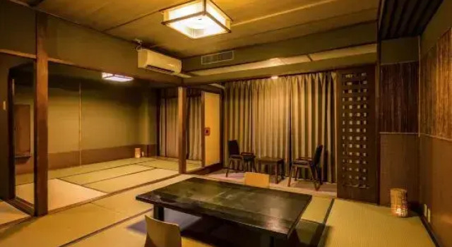 Номер Superior с 2 комнатами Ooedo Onsen Monogatari Premium Shirahama Saichoraku