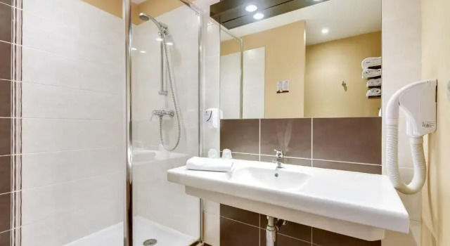 Номер Standard Hôtel Restaurant AKENA Bordeaux La Brède