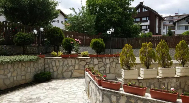 Двухместный номер Standard с балконом и с красивым видом из окна Guest House Ela