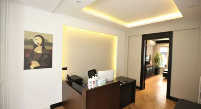 Luxury 4+1 Apt @ Nisantasi, Забронировать Отель Отели Стамбула с парковкой, рядом с City's Nisantasi, Парковка