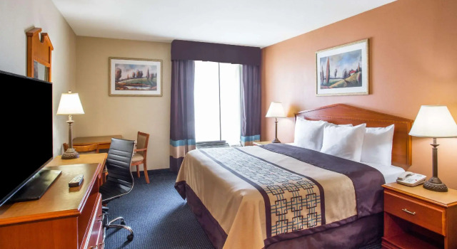 Двухместный номер Standard Days Inn & Suites by Wyndham Thibodaux