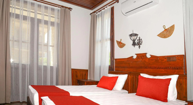 Ensoinn Hotel, Забронировать Отель Отели Каякей с бассейном, Бассейн