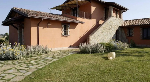 Holiday Apartment on a Farm in Umbria, Rezervasyon Daire Umbria havuzlu oteller, Yüzme Havuzu