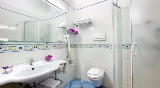 Четырёхместный номер Hotel Zi Teresa
