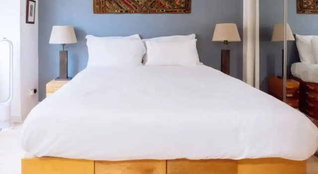 Stylish 3 Bedroom Apartment Near Hollyrood Park, Забронировать Апартаменты/квартира Эдинбург Midlothian, рядом с Холирудское абатство