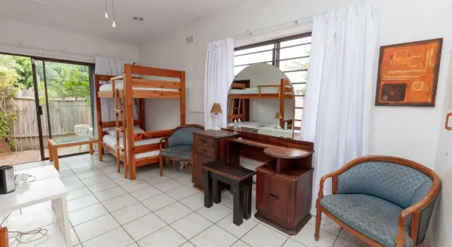Nothando Backpackers Lodge, Забронировать Отель Плеттенберг-Бей Найсна