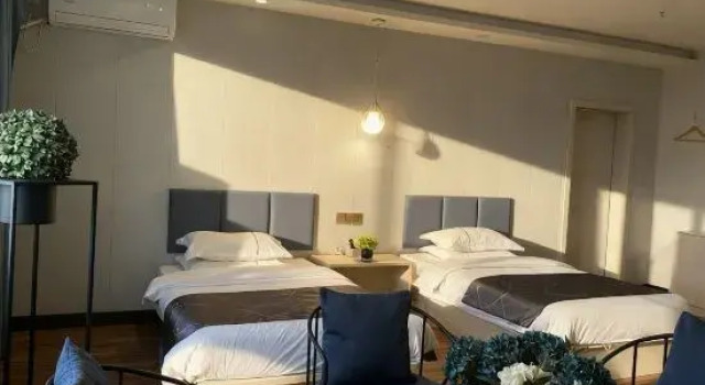 Люкс Deluxe Kashi Qingju Hotel