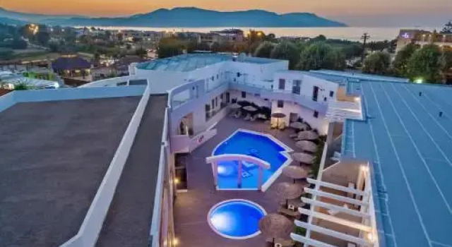 Aparthotel 4 Stars Paralia Kourna