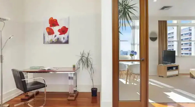 Beautiful and Spacious 1BR in CBD by Zodiak Stays, Забронировать Дом для отпуска Виллы Окленда, Вилла