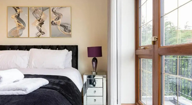 Boutique Green Acre Views, Забронировать Бутик-отель Отели Бакингемшир с парковкой, Парковка