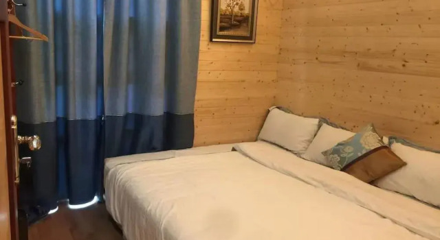 Hongdouchan Wooden House