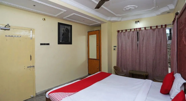 OYO 24727 Rater Tara Diner Rabi Guest House, Book Pension Hoteller i Bolpur med morgenmad, Morgenmad