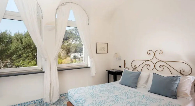 Oliveto Capri