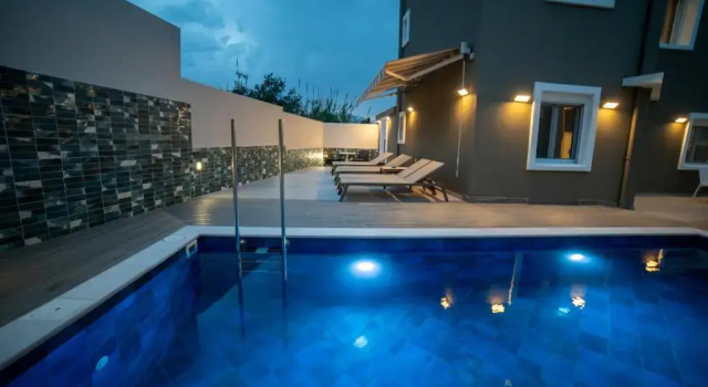 Вилла Thomas House Hersonissos - Private Pool - Sleeps 6