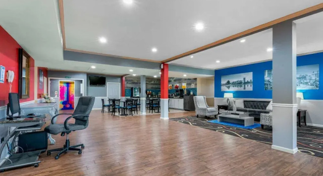 Quality Inn West Memphis, Забронировать Отель Уэст-Мемфис Арканзас, рядом с Baptist Memorial Hospital Crittenden