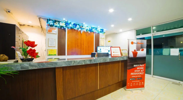 RedDoorz @ Josefa Subdivision Angeles City, Rezervovat Hotel Angeles 
