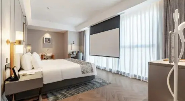 Номер Standard Howard Johnson by Wyndham Life Chenghua Chengdu