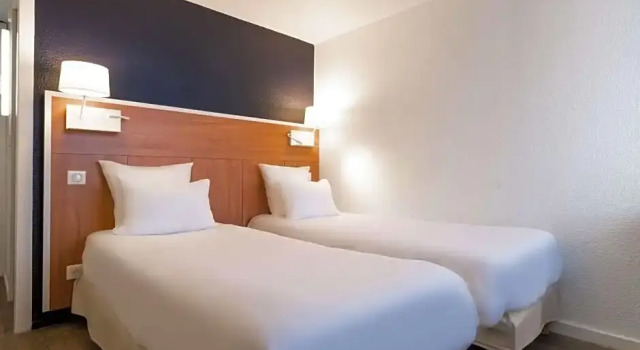 Номер Standard Comfort Hôtel RUNGIS-ORLY