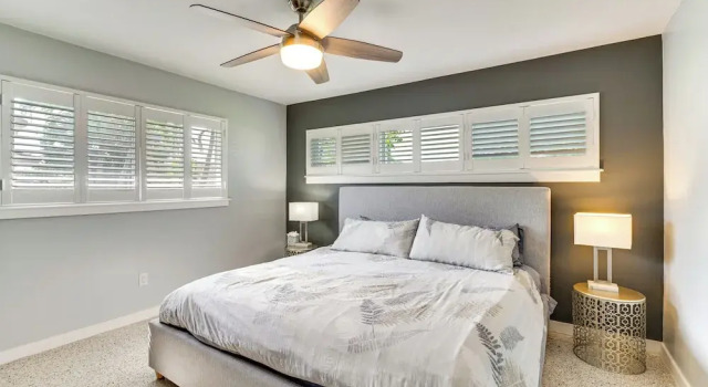 2 Mi to Beach: Canal-front Retreat in Cape Coral!, Забронировать Дом для отпуска Кейп-Корал Southwest Florida, рядом с Dolphin Marina