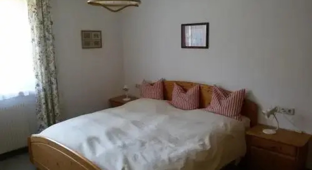 Ferienwohnung Heidi, Rezerwuj Hotel Hotele w Salzburg z parkingiem, Parking