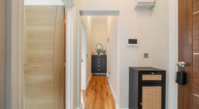 Апартаменты Classic Argyl - Cambridge Gardens Apartments