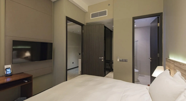 Louis Kienne Serviced Residences