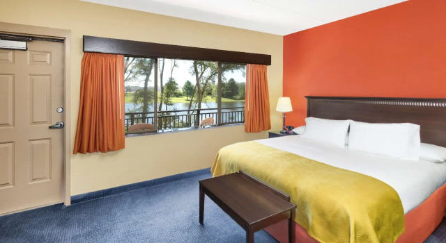 Двухместный номер Standard AmericInn by Wyndham Vidalia