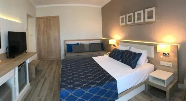 Двухместный номер Standard Fortezza Beach Resort