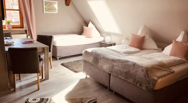 Трёхместный номер Comfort c 1 комнатой Hotel Nürnberger Hof in Altdorf
