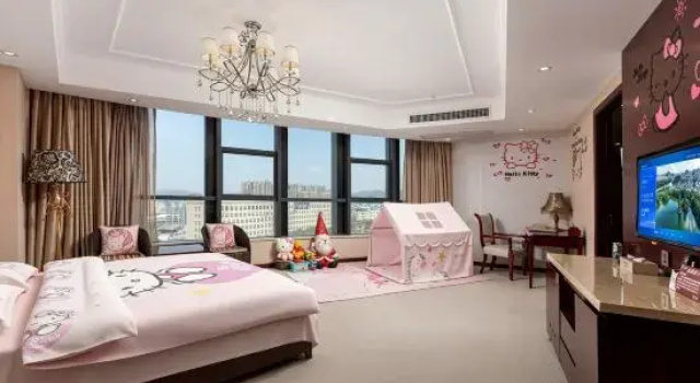 Семейный люкс Ronzou International Hotel