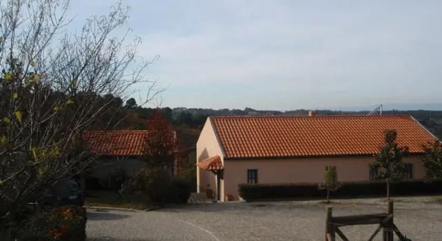 Quinta De Goliares, Забронировать Отель Сея 