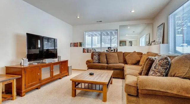 Ravenswood 203A - 1 Br Home
