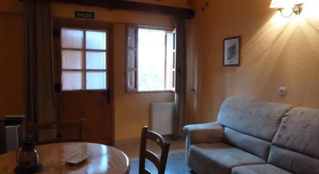 Apartamentos Camping La Barguilla, Varaa Leirintäalue Ramales de la Victoria Kantabria