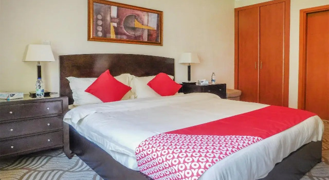 Hostal Alberana, Rezervați Hostel Verges Baix Empordà