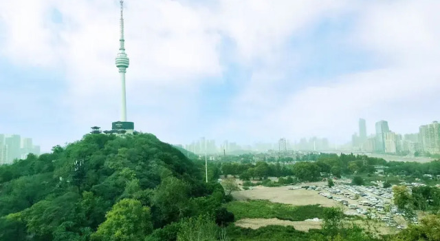 Номер Standard Holiday Inn Riverside Wuhan by IHG