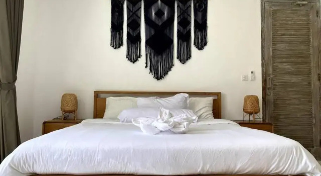 Вилла Villa Biru - 500m Batubelig beach