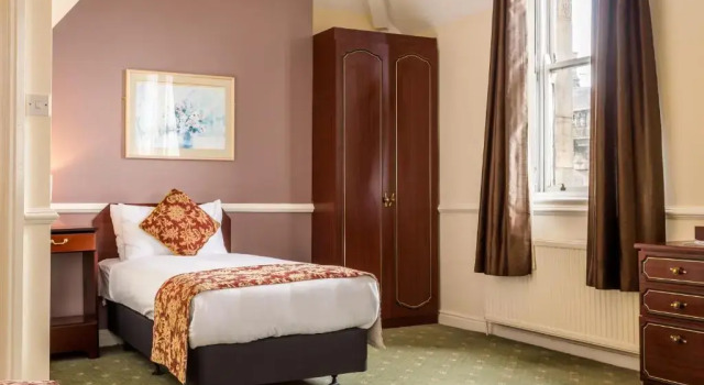 Семейный номер Standard The County Hotel