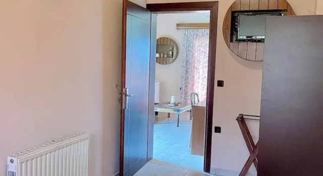 Люкс Classic Ariadni Hotel Bungalows