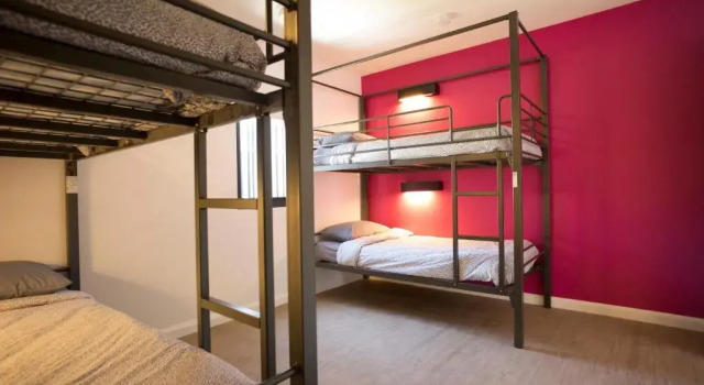 Кровать в общем номере (мужской номер) YHA Byron Bay