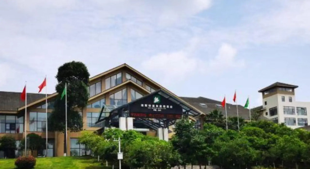 West Hot Spring Resort Beichuan, Book Resort Hotels in Mianyang with a Pool, Swimming Pool