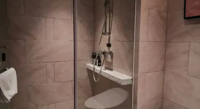Люкс Vienna International Hotel (Qinhuangdao Nandaihe Blue Coast Bathing Beach)