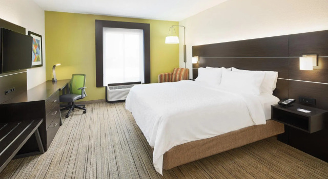 Двухместный номер Standard Holiday Inn Express Hotel & Suites Port Richey by IHG