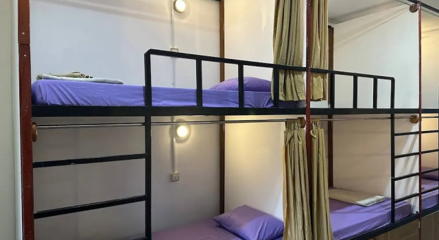 White Beach Hostel
