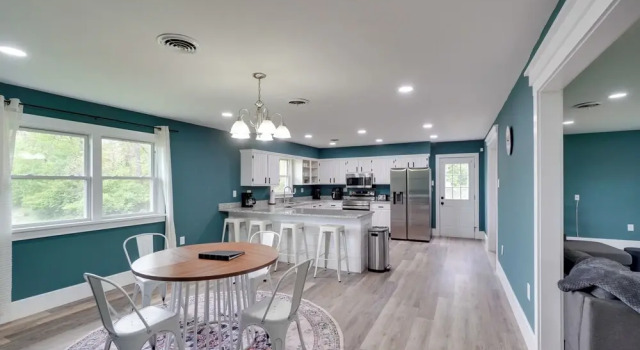 Коттедж Walk to Stores: Home in Historic Shepherdstown!