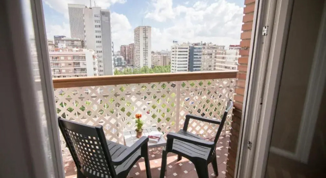 Апартаменты Elegant retreat business district Bernabéu